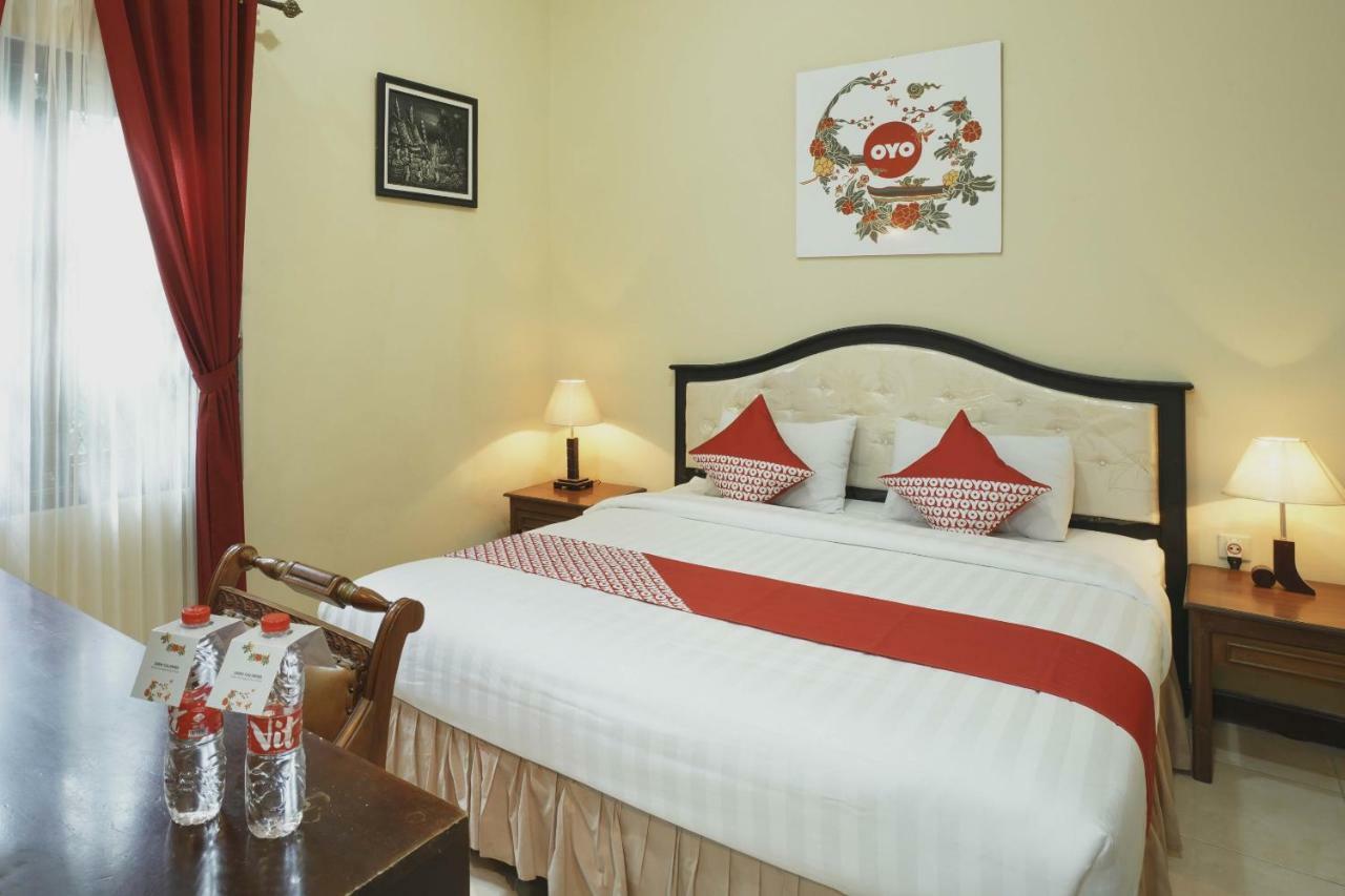 OYO 804 Ndalem Maharani Guest House Yogyakarta Bagian luar foto